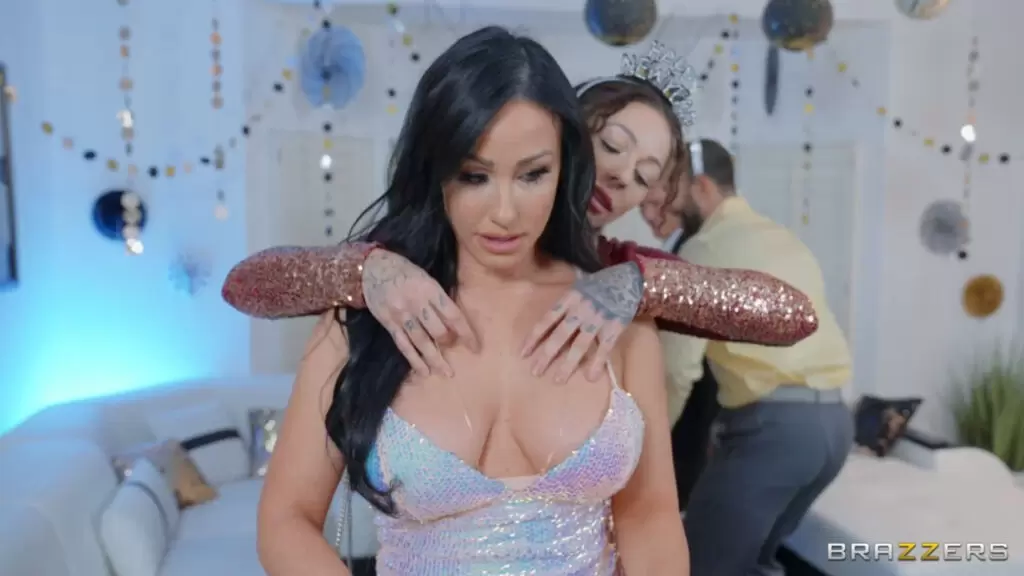 Brazzers Network Эйли Энн, Харлоу Харрисон, Джазмин Лав, Дженнифер Уайт, Оливер