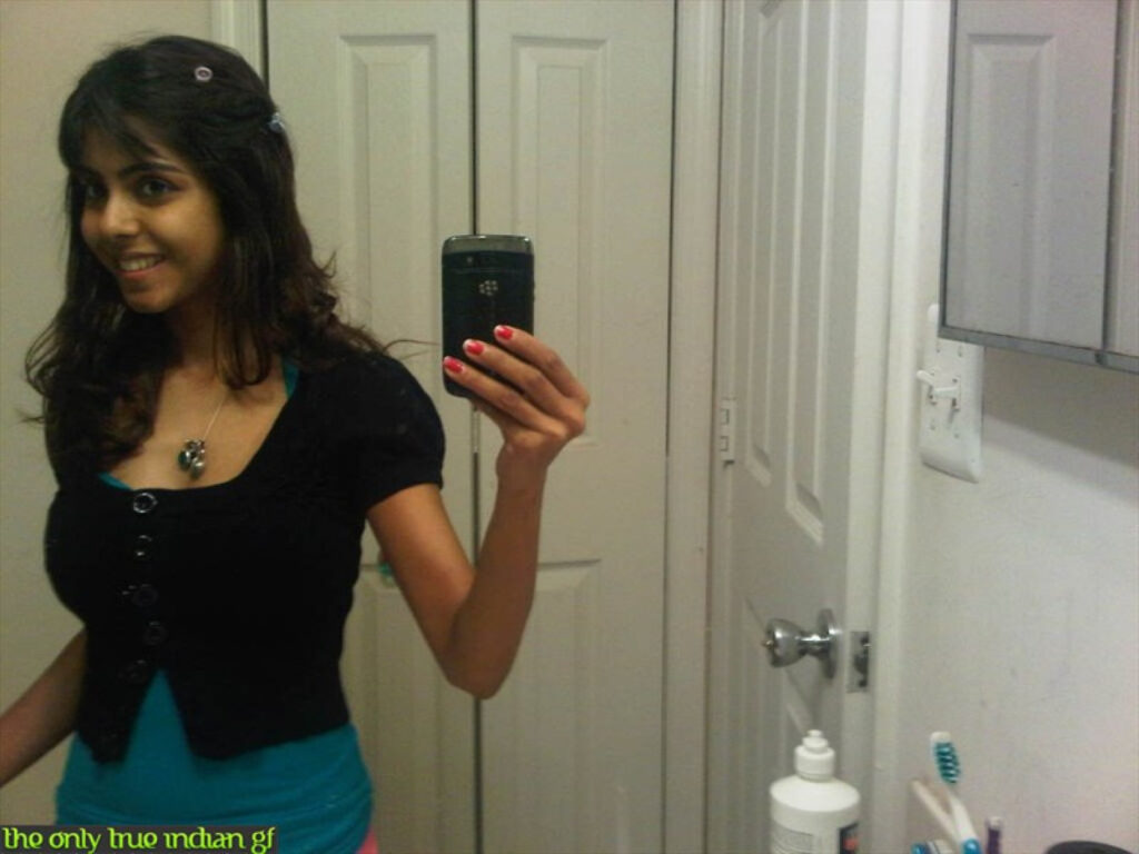 Трахни мою индийскую подругу, сладкая индийская подруга обнаженная